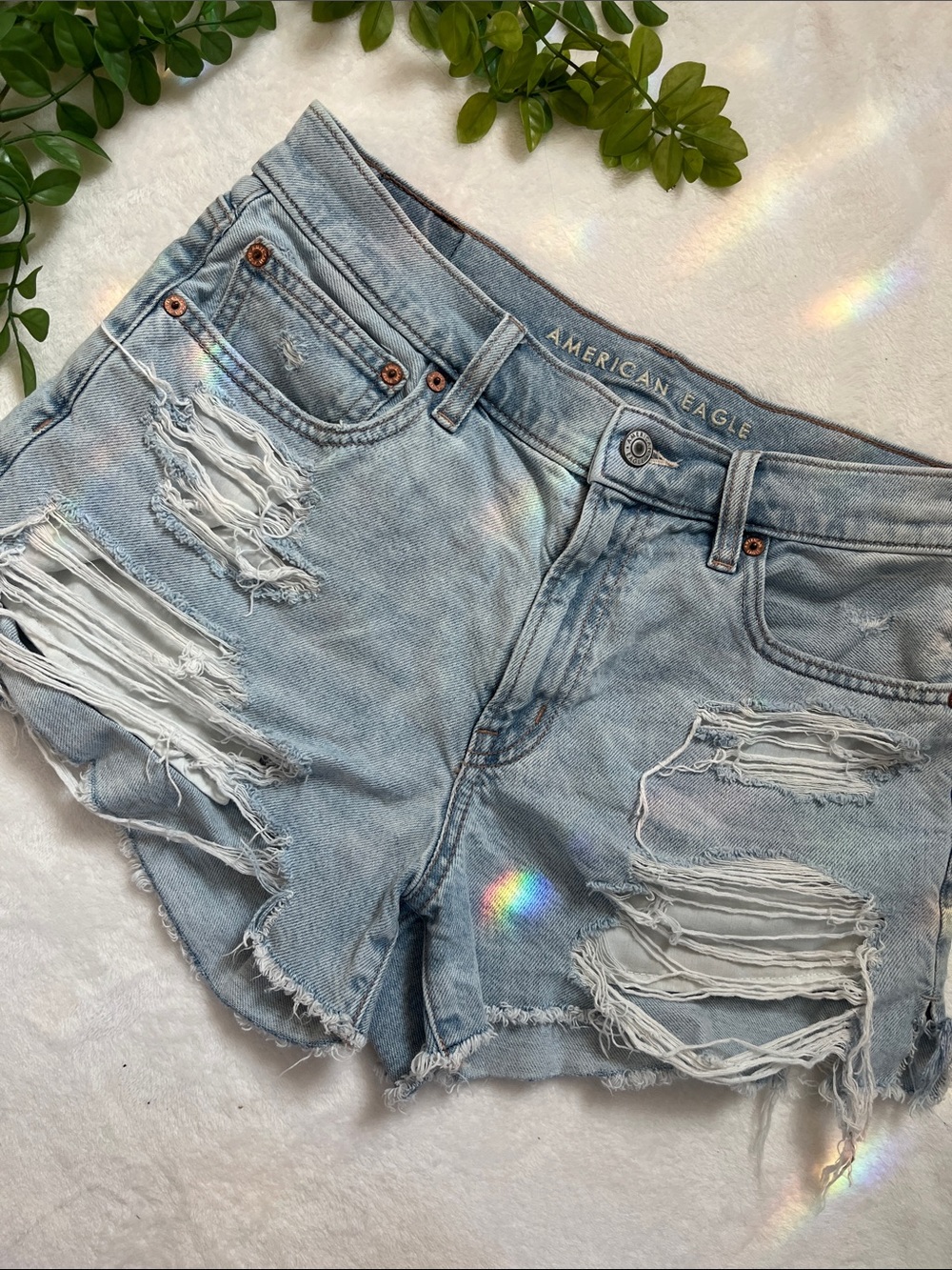 American Eagle 90s Boyfriend Jean Shorts size 6